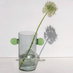 Sélectionné par Fleux Vase Object Avec Oreilles En Verre Recycle Vert Clearance