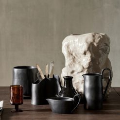 Ferm Living Carafe Flow Noir Online